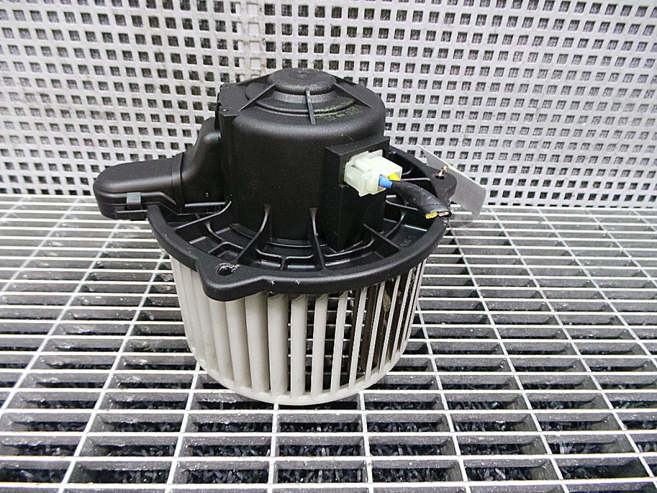 VENTILATOR INCALZIRE KIA SORENTO - - (2002 2006)
