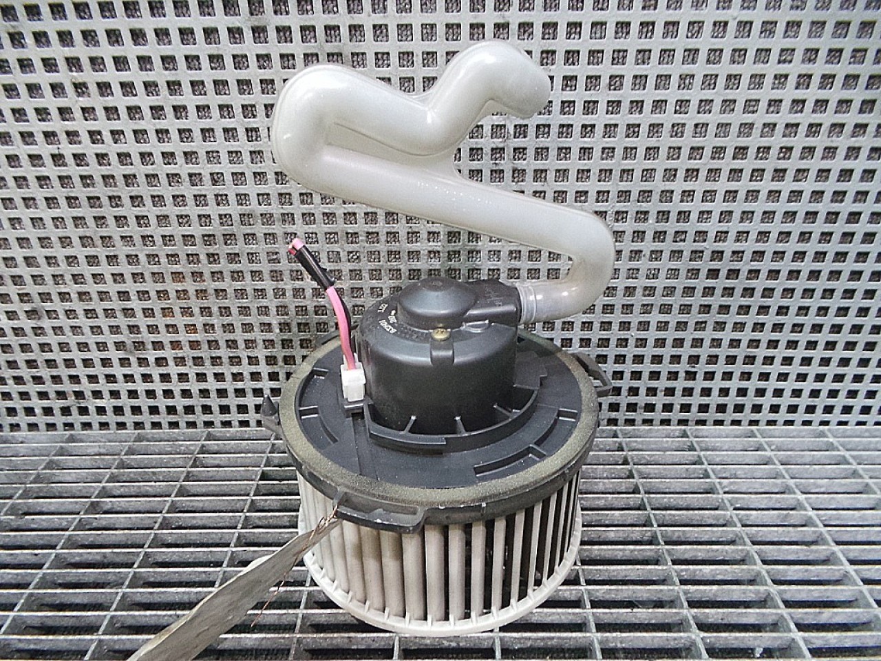 VENTILATOR INCALZIRE MAZDA 3 - - (2003 2009)