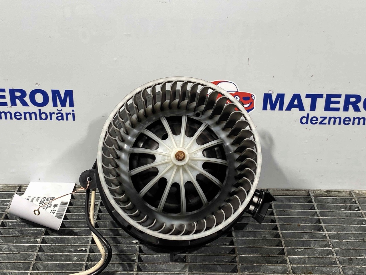 VENTILATOR INCALZIRE OPEL ASTRA J ASTRA J - - (2009 2012)