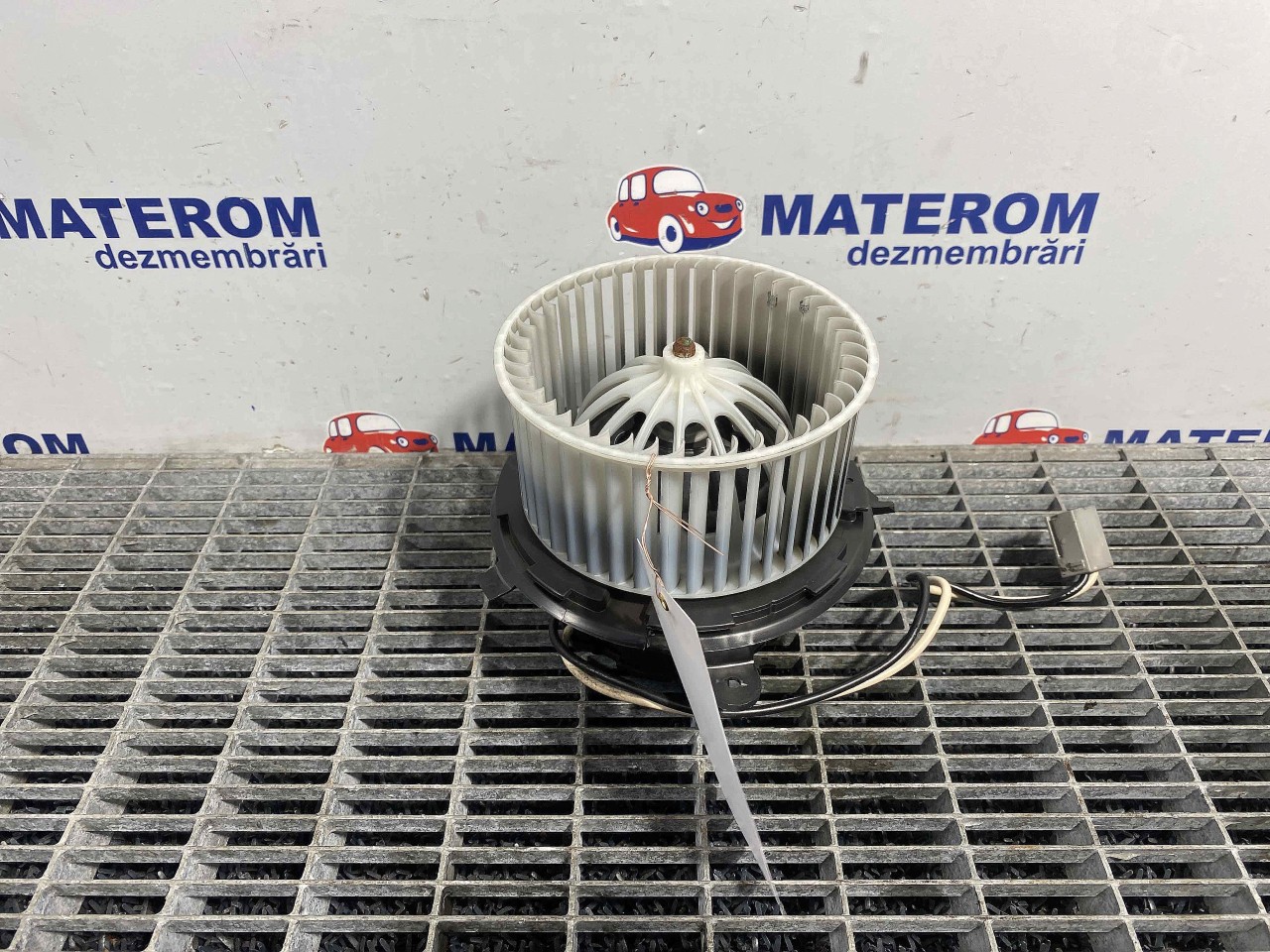 VENTILATOR INCALZIRE OPEL ASTRA J ASTRA J - - (2012 2015)