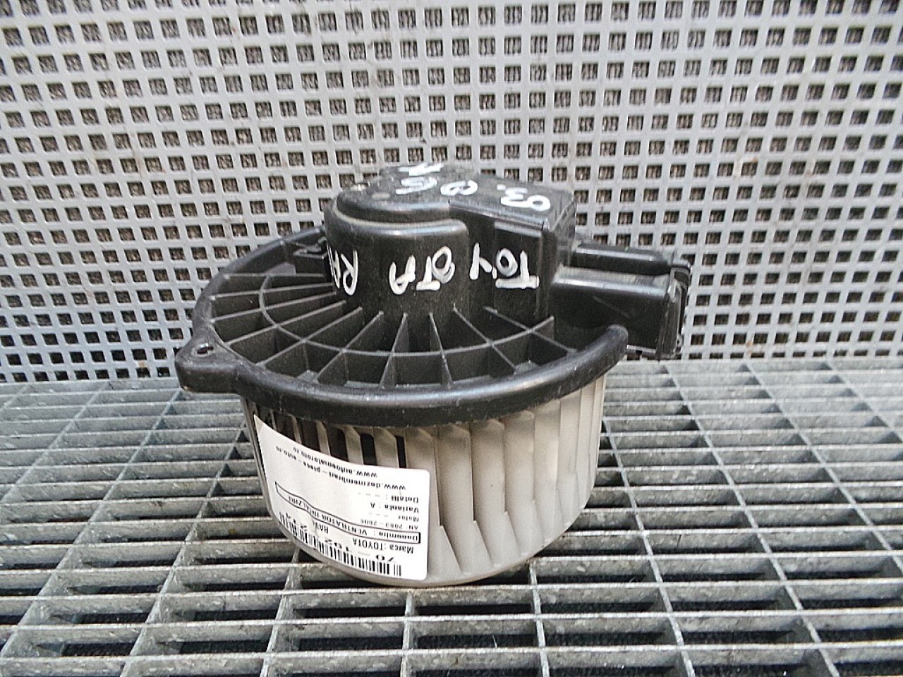 VENTILATOR INCALZIRE TOYOTA RAV4 - - (2000 2005)