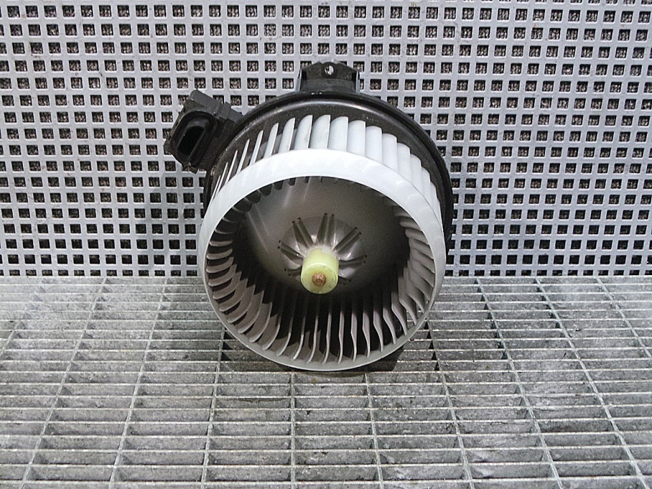 VENTILATOR INCALZIRE TOYOTA YARIS - - (2005 2011)
