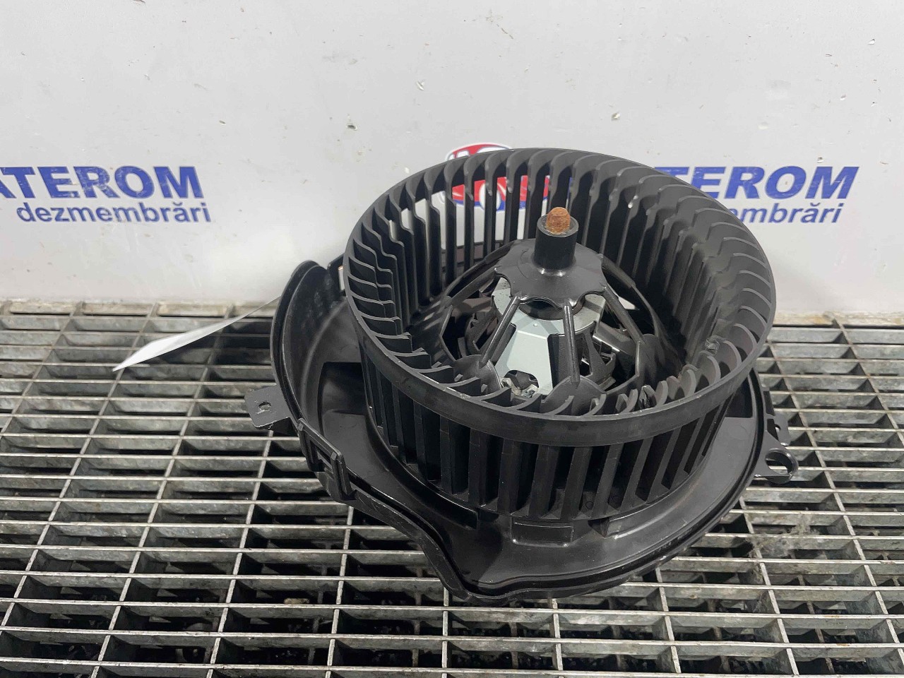 VENTILATOR INCALZIRE VW PASSAT - - (2014 2019)