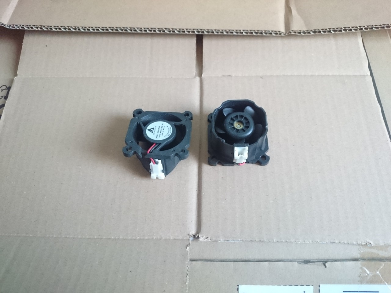 Ventilator led far Mercedes W213 cod 200155-00