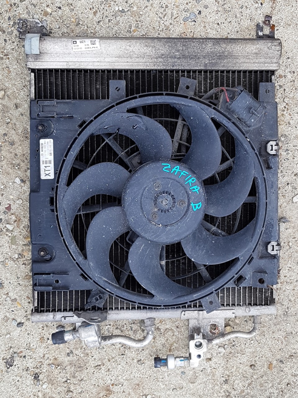 Ventilator pentru Radiator de ac clima opel zafira b 1.9cdti 2006