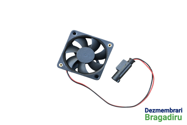 Ventilator racire calculator motor ECU Land Rover Discovery 3 [2004 - 2009] SUV 2.7 TD AT (190 hp) Cod motor: 276DT