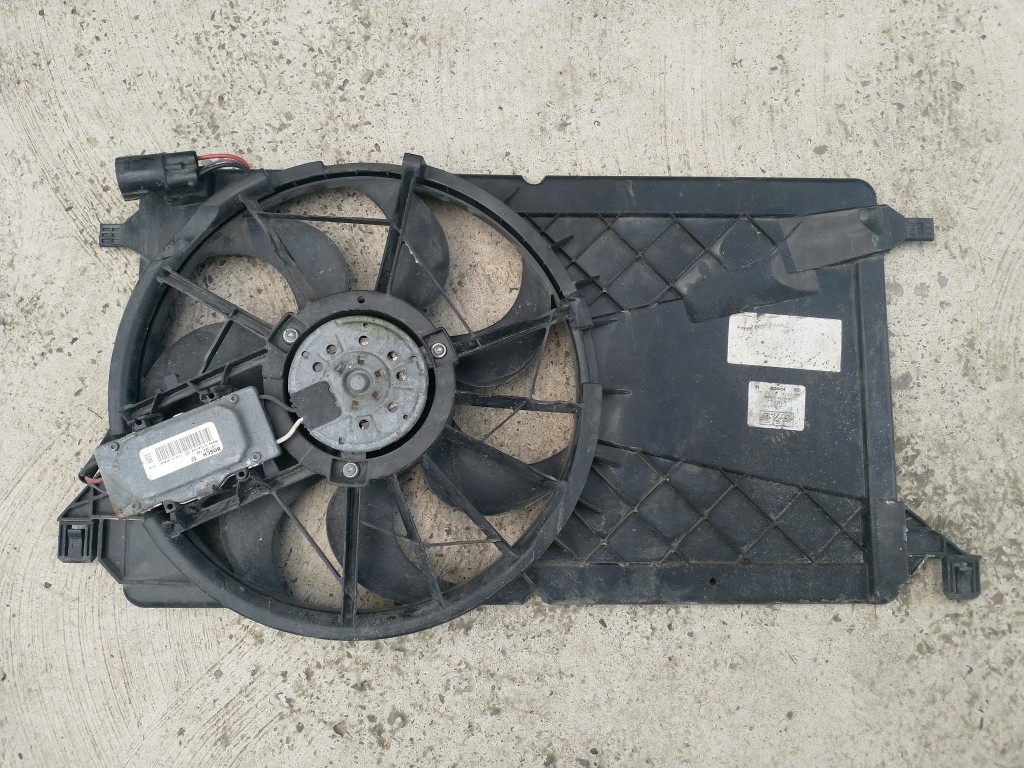 Ventilator racire cu carcasa GMV FORD FOCUS C-MAX 3M5H-8C607-RE