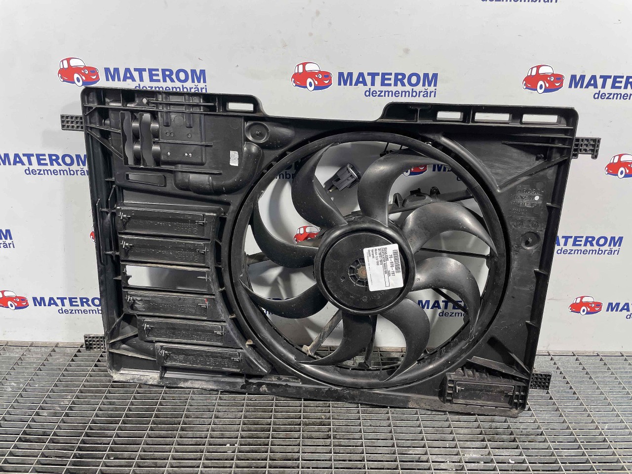 VENTILATOR RADIATOR FORD KUGA 2.0 TDCI -