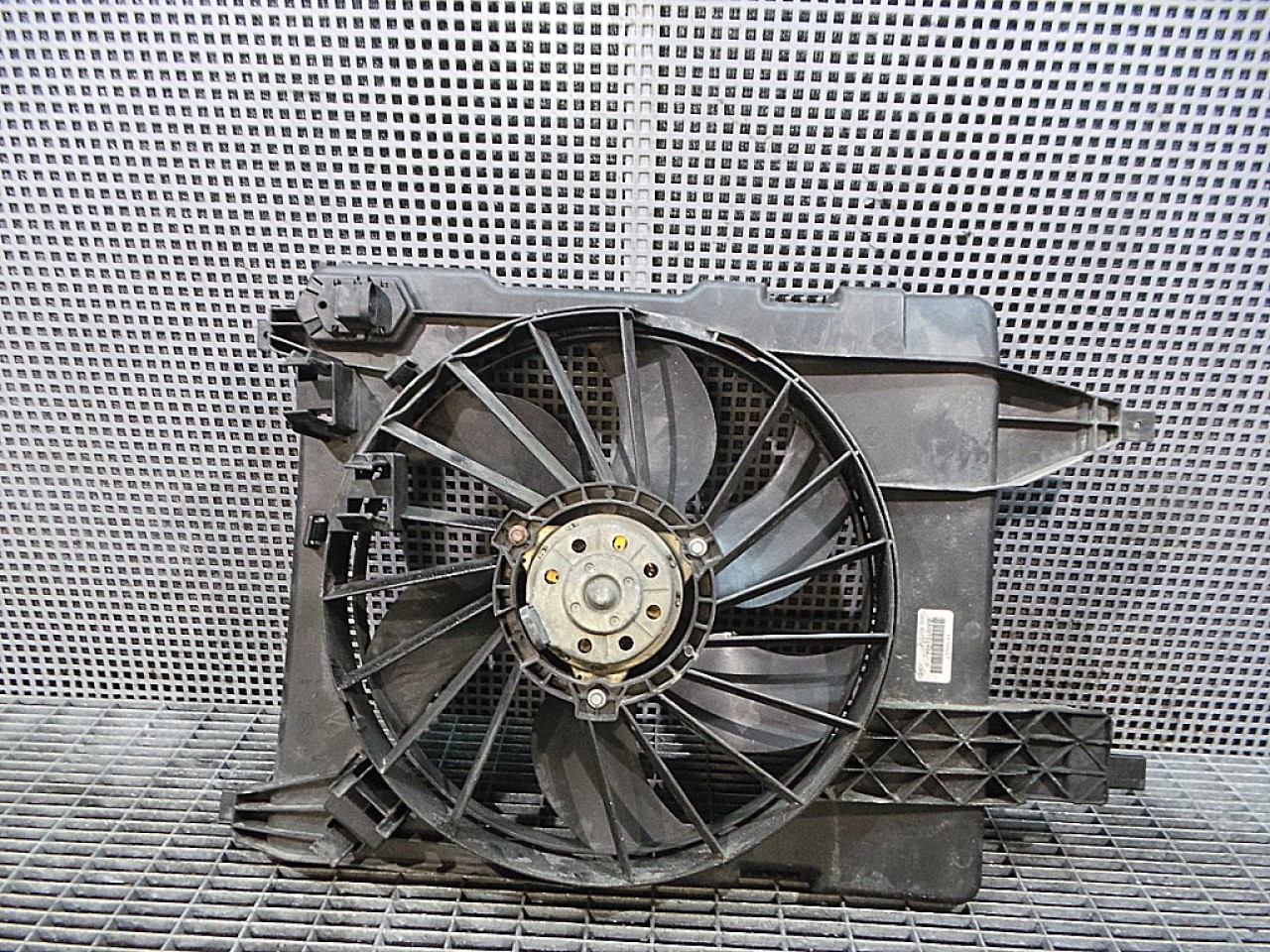 VENTILATOR RADIATOR RENAULT MEGANE MEGANE 1.9 DCI - (2002 2005)