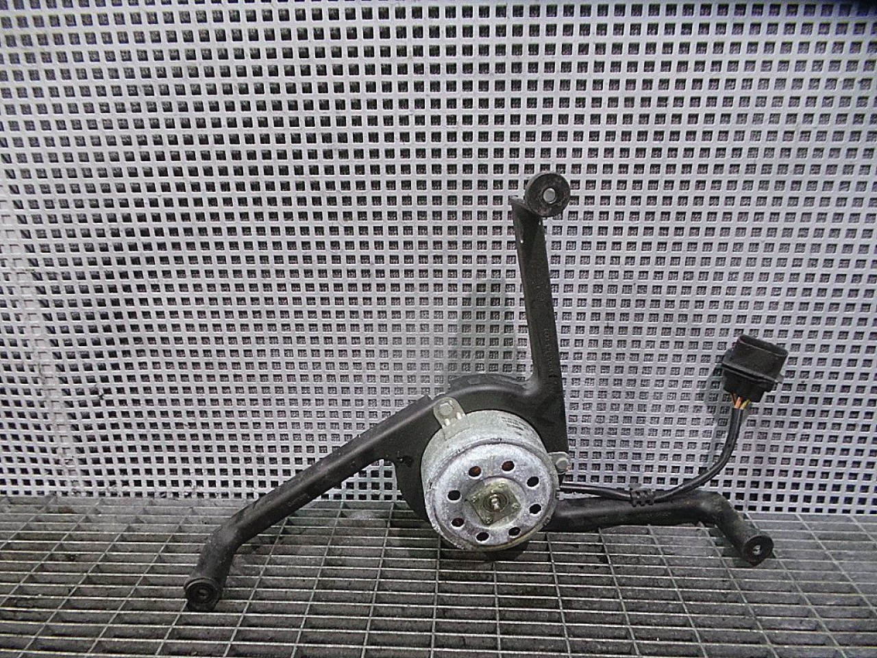 VENTILATOR RADIATOR VW POLO POLO 1.4 INJ 16V - (2005 2009)