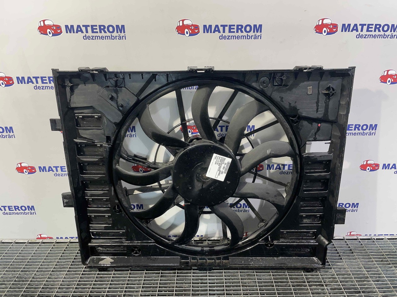 VENTILATOR RADIATOR VW TOUAREG 3.0 TDI -