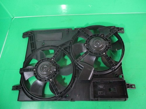 VENTILATOR / TERMOCUPLA RACIRE RADIATOR APA COD 8240327 LAND ROVER FREELANDER 2.0 TD4 ⭐⭐⭐⭐...