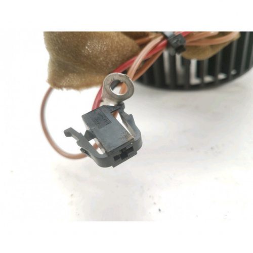 VENTILATOR VOLKSWAGEN POLO 6N1819021 / 210715511F6N1819021 / 210715511F