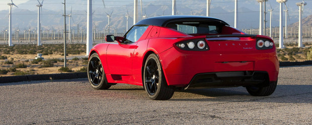 Veste buna pentru fanii Tesla. Compania americana lucreaza la un nou Roadster