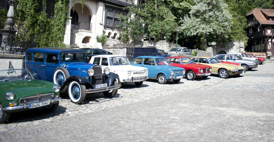 Veteranele Soselelor, expozitie cu masini de colectie in Bucuresti