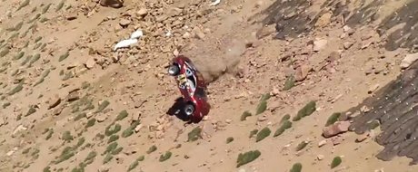 Video accident: spectaculoasa cadere a unui Pontiac de pe Pikes Peak