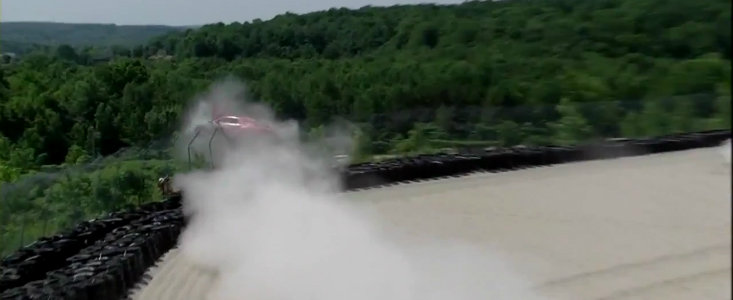 Video: Accident spectaculos in Seria Grand-Am Rolex Sports Car