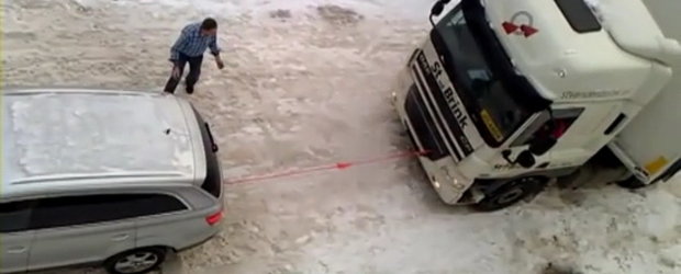 Video: Ai ramas blocat cu tirul in zapada? Audi Q7 te salveaza!