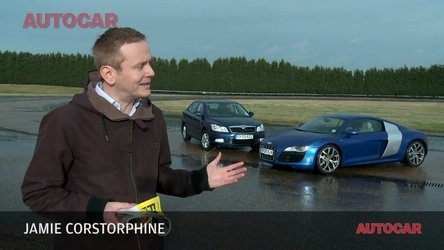 Video: Audi R8 V10 vs. Skoda Octavia 1.4! Video: Audi R8 V10 vs. Skoda Octavia 1.4!