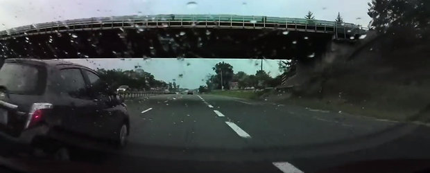 VIDEO: Autopilotul de la Tesla trage singur de volan si evita un accident in ultima clipa