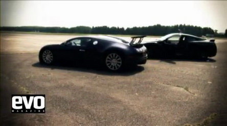 Video: Bugatti Veyron versus Nissan GT-R Video: Bugatti Veyron versus Nissan GT-R