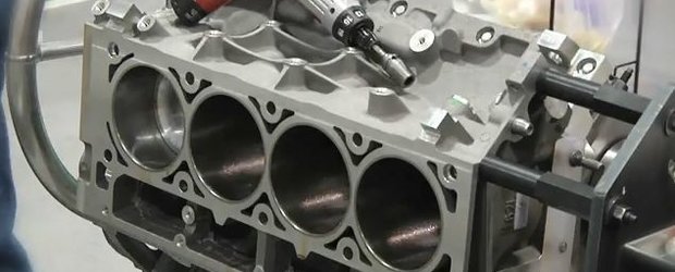 Video: Construieste-ti singur un motor de Corvette ZO1 si ZR1
