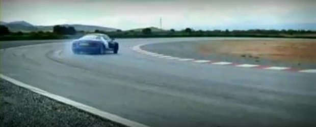 Video: Drifturi cu Audi R8 V10