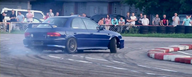 VIDEO: Drifturi cu un Subaru Impreza cu motor V10