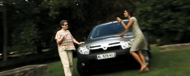VIDEO: Femeile testeaza Dacia Duster! Tineti-va bineeeeeeeeee!