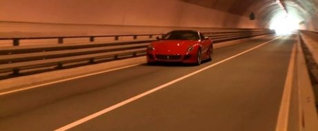 Video: Ferrari 599 GTO intra in Tunelul Dragostei