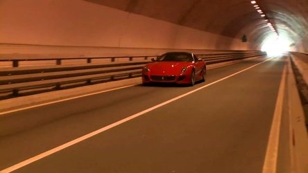 Video: Ferrari 599 GTO intra in Tunelul Dragostei