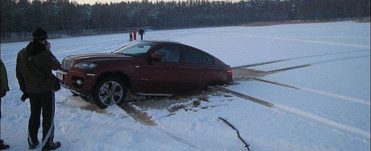 Video Funny: BMW X6 la copca Video Funny: BMW X6 la copca