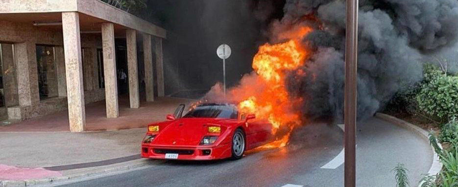 VIDEO greu de privit. O bucatica din istoria FERRARI s-a facut scrum pe strazile din Monaco VIDEO greu de privit. O bucatica din istoria FERRARI s-a facut scrum pe strazile din Monaco