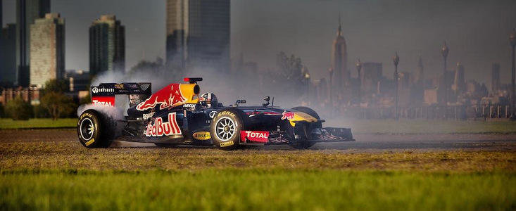 VIDEO: Iata cum s-a distrat monopostul Red Bull F1 in vacanta din America