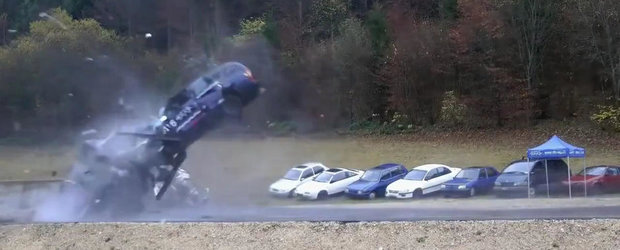 VIDEO INCREDIBIL: Cum arata un accident la 200 km/h