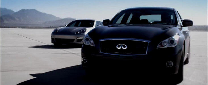 VIDEO: Infiniti M35h provoaca la duel noul Porsche Panamera S Hybrid