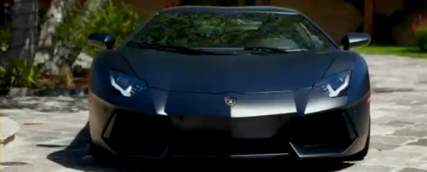 VIDEO: Jay Leno primeste vizita noului Lamborghini Aventador LP700-4