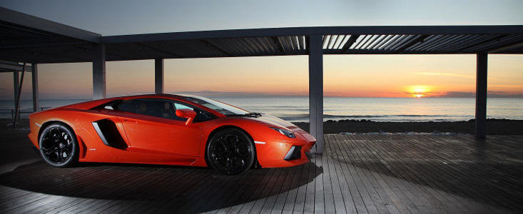 VIDEO: Motor Trend incearca noul Lamborghini Aventador in frumoasa Italie!