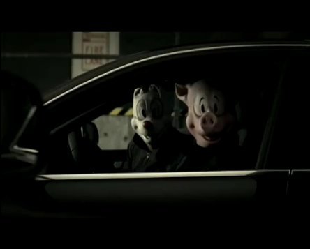 Video: Noul Audi A4, prea serios pentru a jefui o banca Video: Noul Audi A4, prea serios pentru a jefui o banca