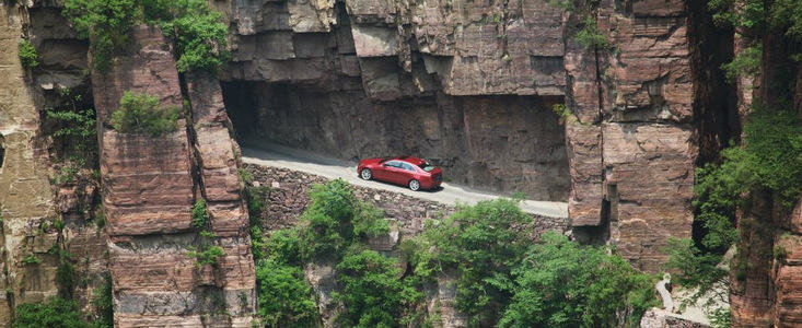 VIDEO: Noul Cadillac ATS ne plimba prin China, Maroc, Monaco si Patagonia