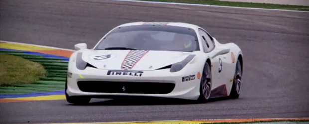 Video: Noul Ferrari 458 Challenge descaleca in mediul sau natural!