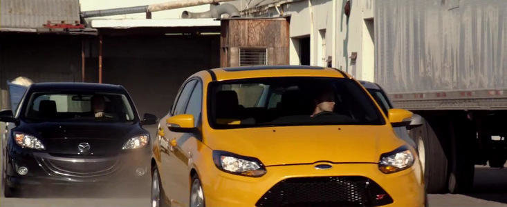 VIDEO: Noul Focus ST, MazdaSpeed3 si Honda Civic se joaca de-a prinselea intr-un depozit parasit