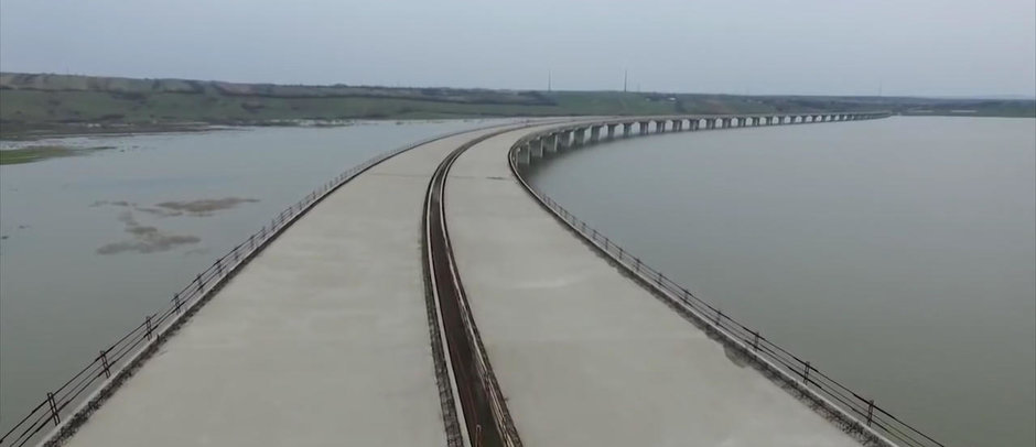 VIDEO: Poate cel mai frumos drum din Romania - autostrada A3 peste viaductul Suplacu de Barcau