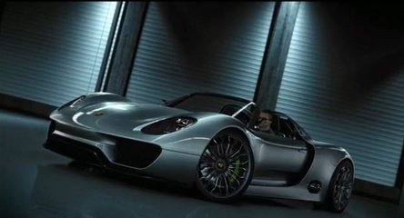 Video: Porsche 918 Spyder - Inspaimantator de aproape Video: Porsche 918 Spyder - Inspaimantator de aproape