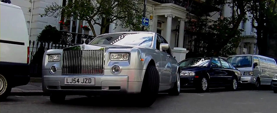 VIDEO: Rolls Royce Phantom - Parcare nereusita in Londra