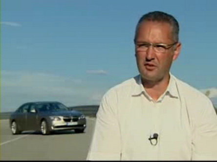 Video: Sistemele de pe BMW Seria 7 Video: Sistemele de pe BMW Seria 7