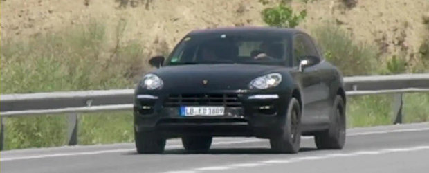 Video Spion: Porsche Macan revine in lumina reflectoarelor