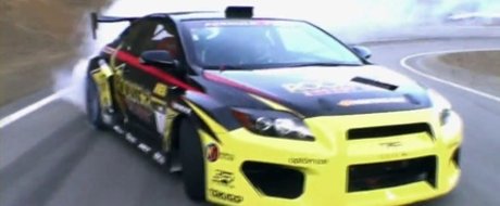 Video: Tanner Foust cucereste Mulholland-ul!