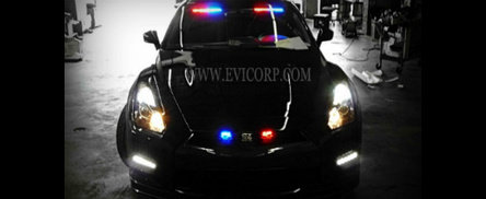 VIDEO: Un Nissan GT-R... ca agent de politie sub acoperire