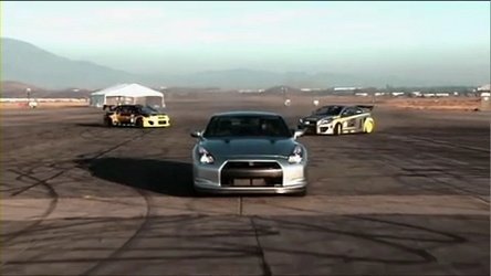 Video: Un Nissan GT-R contra doua Scion TC din Formula Drift!